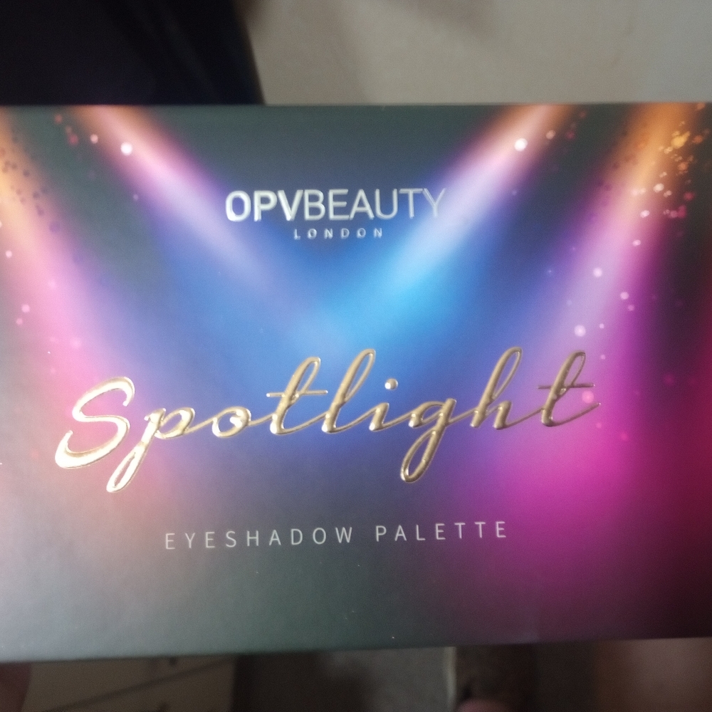 Eyeshadow palette